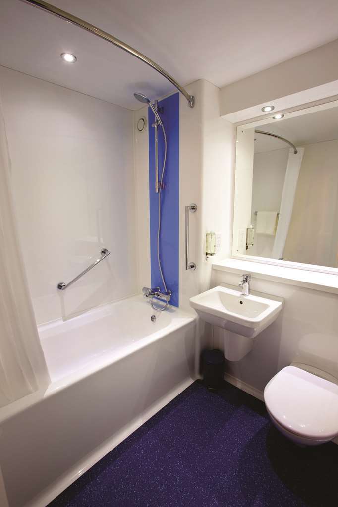 Travelodge Ludlow Woofferton Quarto foto